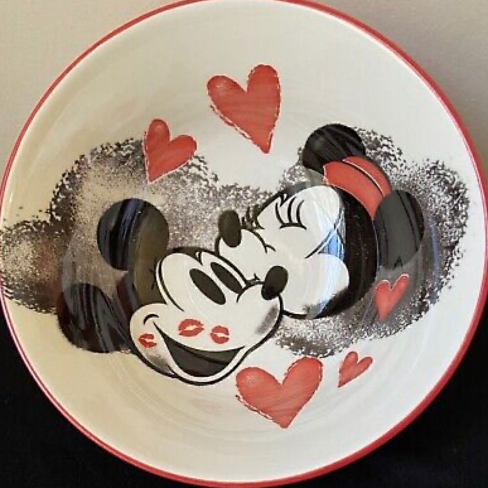 ❤️4 New Disney Mickey Minnie Mouse Valentines Hearts Love Kisses Tidbit Bowls 6" - Picture 5 of 7